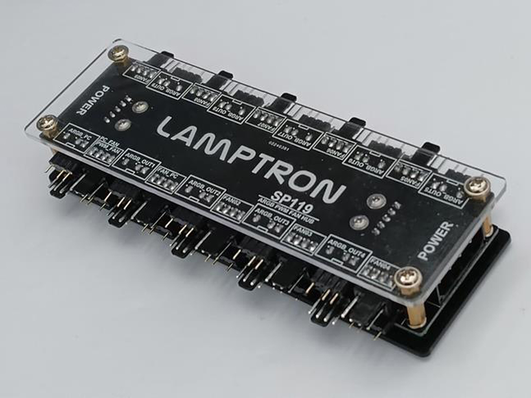 Gaming Hardware And Accessories - LAMPTRON 20-weg ARGB PWM ventilatorhub SP119